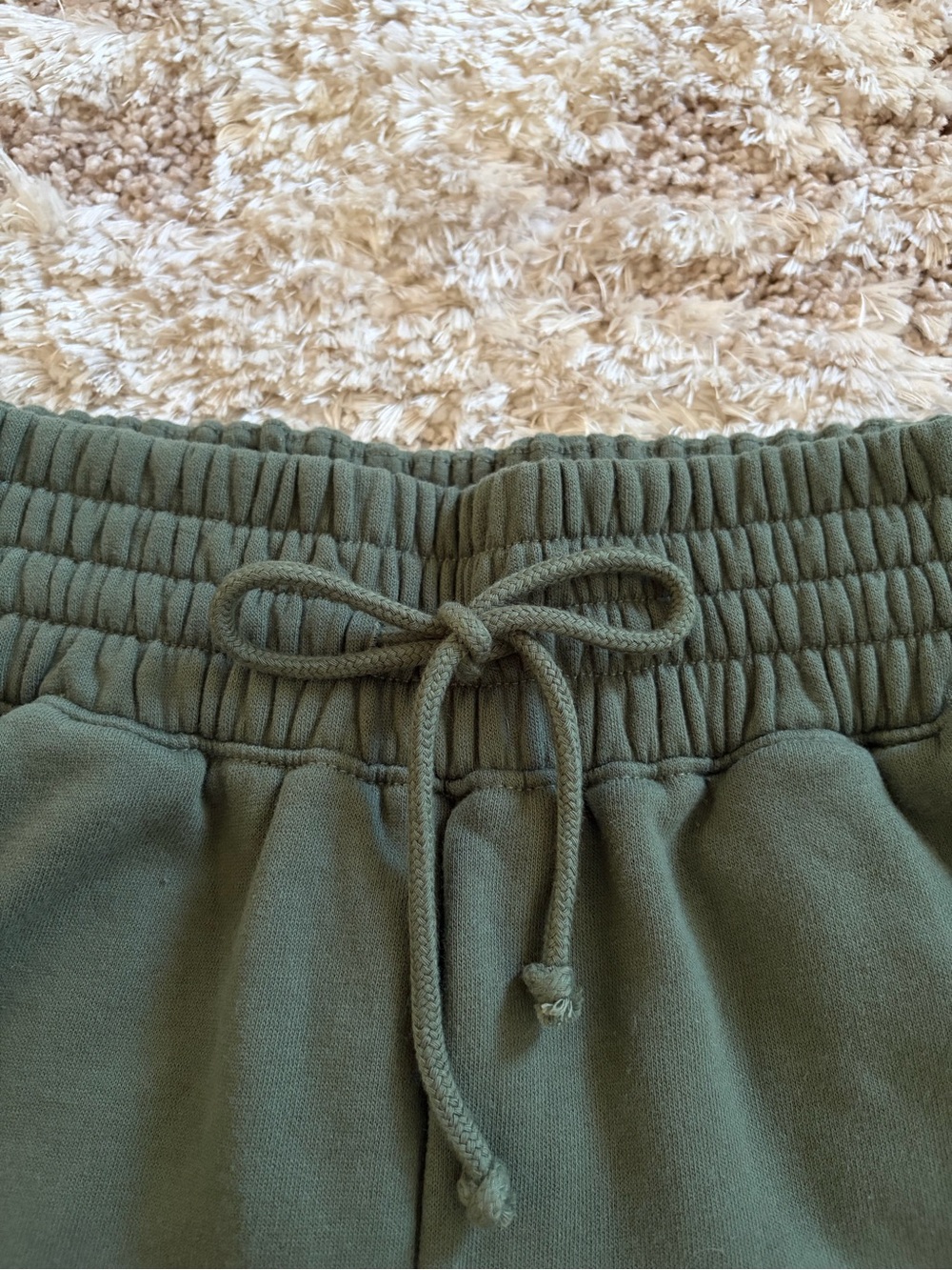NWT Abercrombie & Fitch Olive Green Elastic Waist Athletic Shorts Size XS - Picture 2 of 4